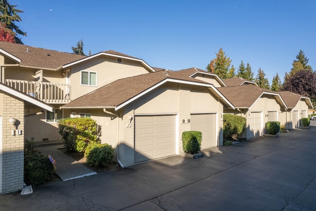 Wind & Wood Apartments in Edmonds, WA - Building Photo - Building Photo
