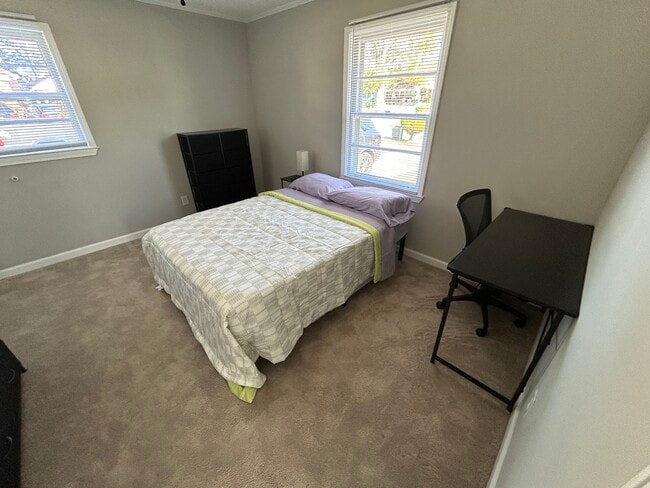 208 Hay St in High Point, NC - Building Photo - Building Photo