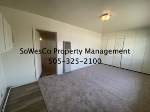 1237 N Butler Ave in Farmington, NM - Building Photo - Building Photo