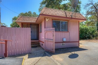 162 Feathervale Dr in Oroville, CA - Building Photo - Building Photo