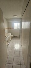 1713 156 St in Surrey, BC - Building Photo - Building Photo
