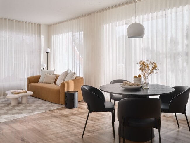 Mellem Manoir-Des-Trembles