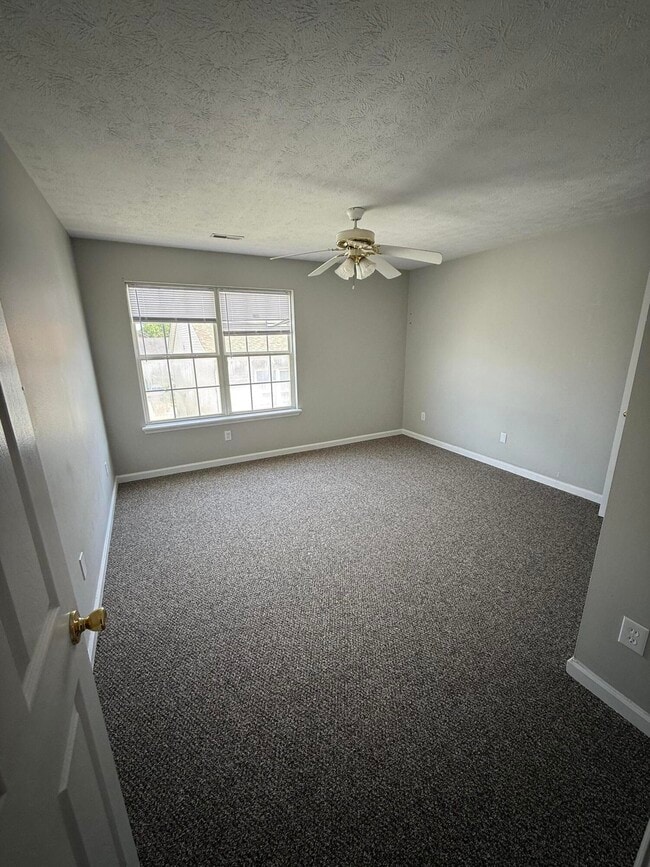 240 Simba Way in Lexington, KY - Building Photo - Building Photo