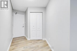 1380 Prince of Wales Dr in Ottawa, ON - Building Photo - Building Photo