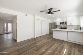 6173 N Granite Reef Rd in Scottsdale, AZ - Building Photo - Building Photo