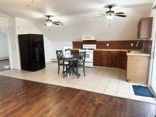 78 Memorial Dr in Pawtucket, RI - Building Photo - Building Photo