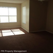 4560 Commander Dr-Unit -Unit 1336 in Orlando, FL - Building Photo - Building Photo