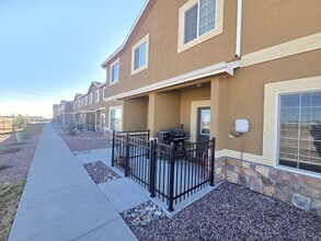7662 Spruce Pne Grv in Colorado Springs, CO - Building Photo - Building Photo