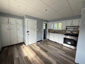 63 Whitman St, Unit #2 in Malden, MA - Building Photo - Building Photo