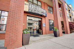 property at 400 17th St NW