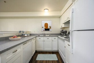 Viking View in Bellingham, WA - Foto de edificio - Building Photo