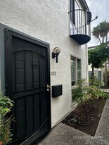1132 Marina Dr in Napa, CA - Building Photo
