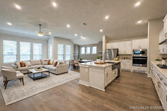 337 Alicante Ln in Liberty Hill, TX - Building Photo - Building Photo