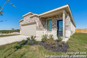 104 Paige Pl in Marion, TX - Building Photo - Building Photo