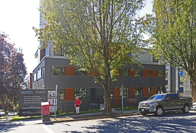 Ocean Crest Apartments in Vancouver, BC - Building Photo - Building Photo