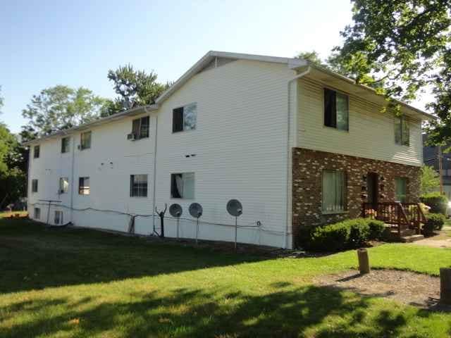 800 W Maumee St in Angola, IN - Foto de edificio - Building Photo