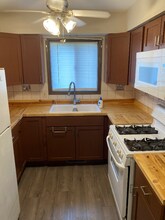 8700 S 81st Ave in Hickory Hills, IL - Building Photo - Building Photo
