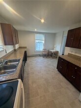 13 Rhode Island Ave in Newport, RI - Building Photo - Building Photo