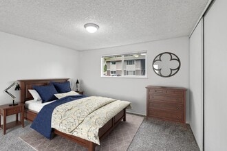 Sequoia Apartments in Springfield, OR - Foto de edificio - Building Photo