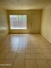 925 W Peoria Ave in Phoenix, AZ - Building Photo - Building Photo
