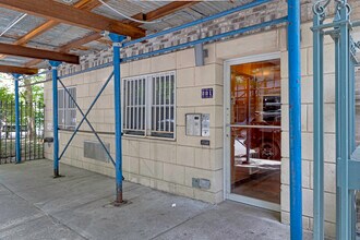 The Alameda in New York, NY - Foto de edificio - Building Photo