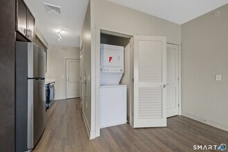 75 Marlborough St in Portland, CT - Building Photo - Building Photo