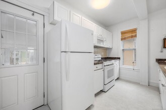 179 Beechwood Ave in Bridgeport, CT - Building Photo - Building Photo