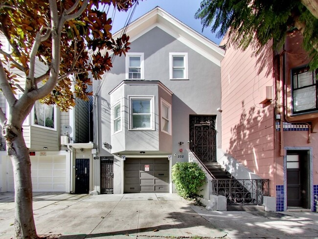 property at 232 San Carlos St