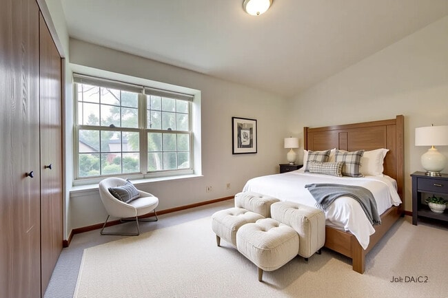 1915 Brighton St in Downers Grove, IL - Building Photo - Building Photo