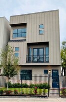 3102 Eunice St in Houston, TX - Building Photo