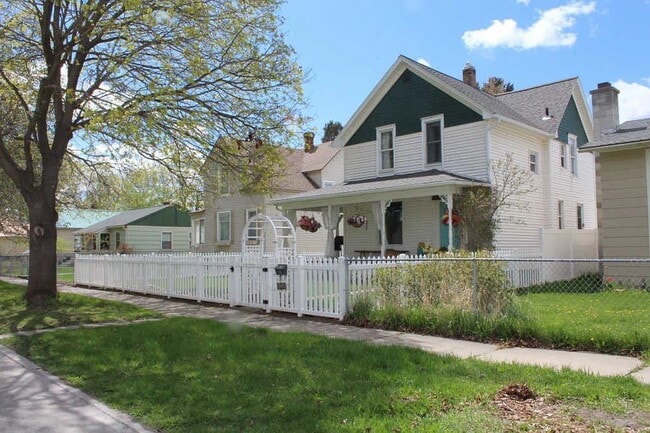 378 5th Ave E in Kalispell, MT - Building Photo - Building Photo