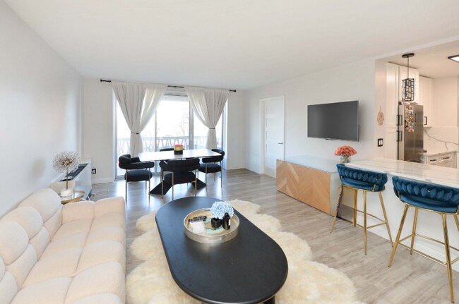 2000 Linwood Ave, Unit 5H in Fort Lee, NJ - Foto de edificio - Building Photo