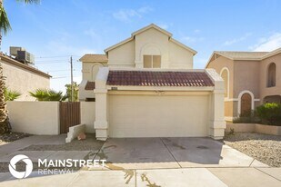 19205 N 6th St in Phoenix, AZ - Building Photo