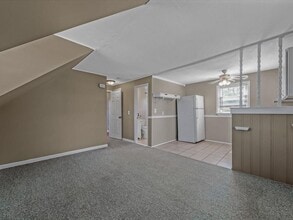 61 Waldo Ave in East Rockaway, NY - Building Photo - Building Photo