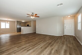 1931 E Dust Devil Dr in San Tan Valley, AZ - Building Photo - Building Photo