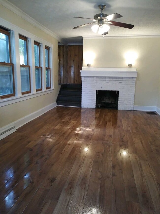 1712 Vernon St in Rockford, IL - Building Photo - Building Photo