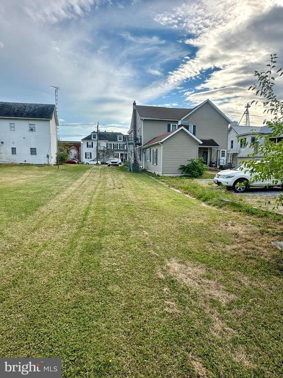 4576 Lemar Rd in Lemasters, PA - Building Photo - Building Photo