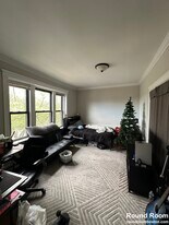 1653 Commonwealth Ave in Boston, MA - Building Photo