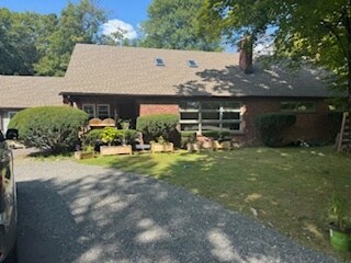 1348 NY-28, Unit 3 in West Hurley, NY - Building Photo - Building Photo