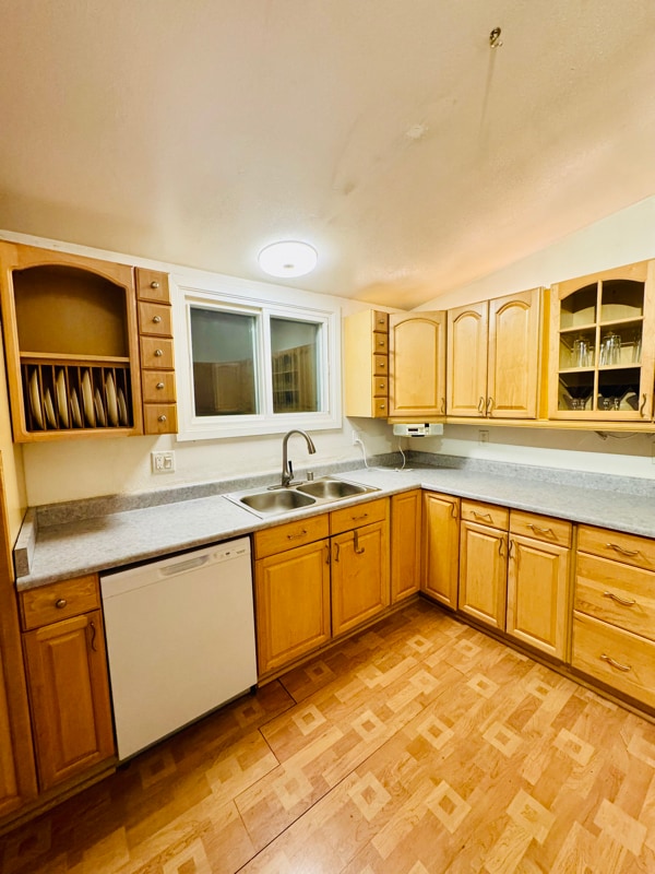 6327 Blackberry St in Anchorage, AK - Building Photo - Building Photo