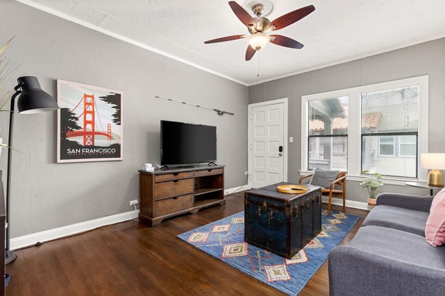 property at 203 W Magnolia Ave