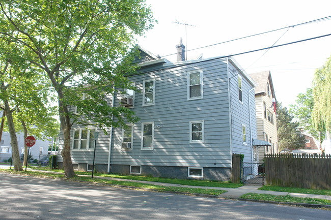 533 Groom St in Perth Amboy, NJ - Building Photo - Building Photo