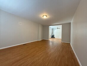 200 N Curley St in Baltimore, MD - Building Photo - Building Photo