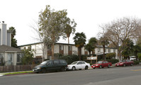 Chateau Sierra-Apartments in Sunnyvale, CA - Building Photo - Building Photo