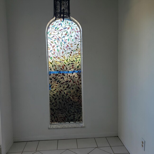 2085 43rd Ave in Vero Beach, FL - Foto de edificio - Building Photo