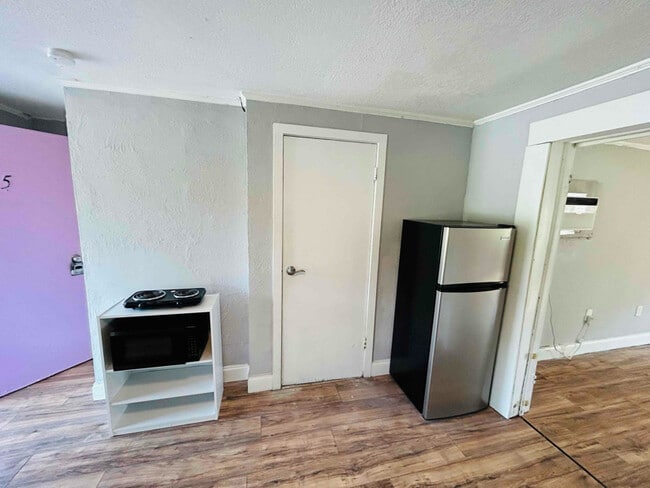 553597 US-1 in Hilliard, FL - Foto de edificio - Building Photo