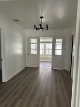 6813 Valencia St in Riverside, CA - Building Photo - Building Photo