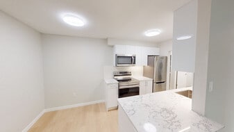 2183 West 44th in Vancouver, BC - Building Photo