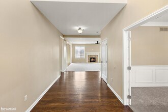 46267 Terrace Dr in Shelby Township, MI - Building Photo - Building Photo