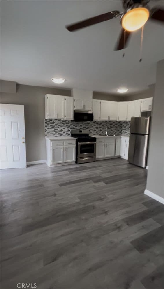 property at 1032 Normandie Ave